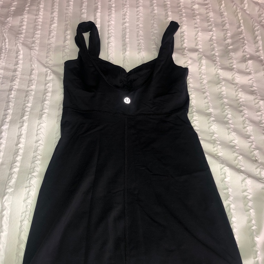 Lululemon Size 2 Black Workout Top